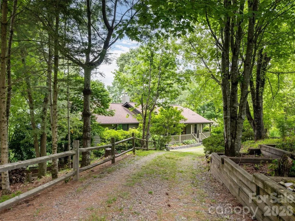 243 Pioneer Ridge Road Canton NC 28716
