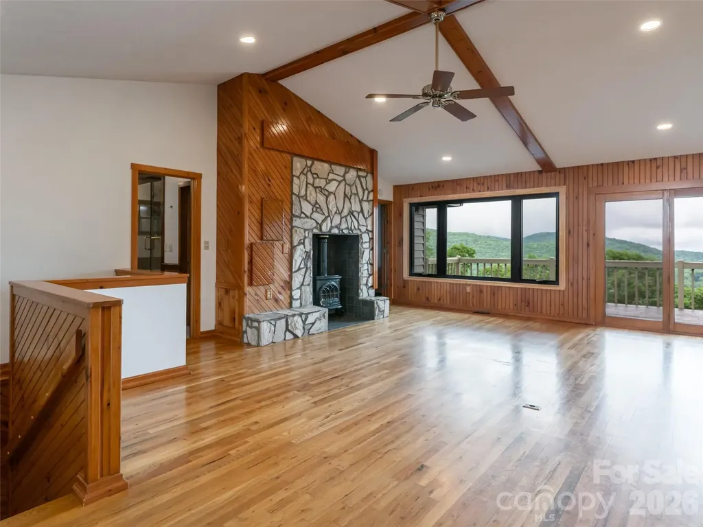 243 Pioneer Ridge Road Canton NC 28716