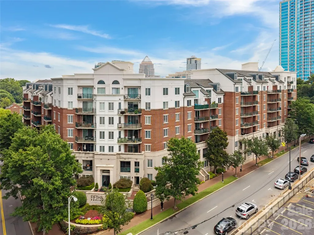 300 W 5th Street Charlotte NC 28202