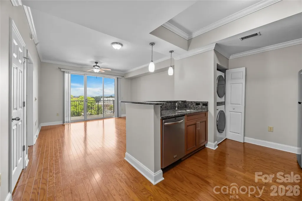 300 W 5th Street Charlotte NC 28202