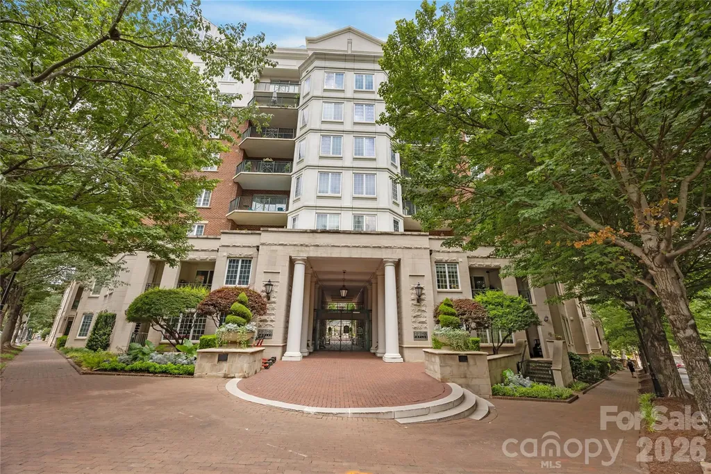 300 W 5th Street Charlotte NC 28202