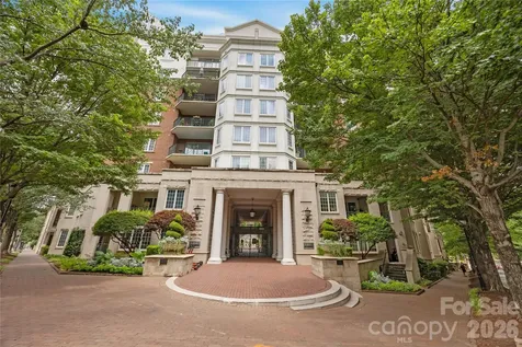 300 W 5th Street Charlotte NC 28202