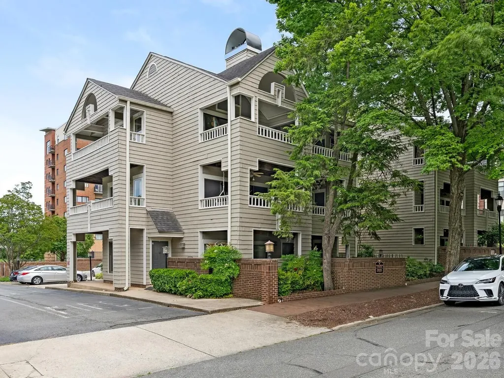 Charlotte NC, 212 W 10th Street, Unit 3