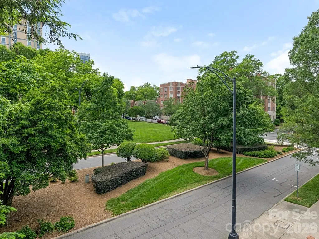 212 W 10th Street Charlotte NC 28202