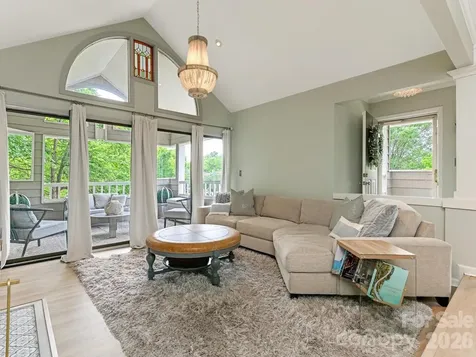 212 W 10th Street Charlotte NC 28202