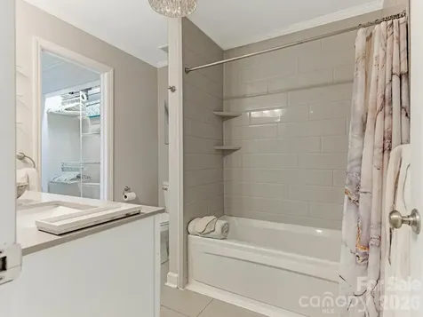 212 W 10th Street Charlotte NC 28202
