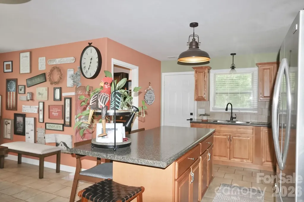 4220 Mae-len Drive Winston Salem NC 27107