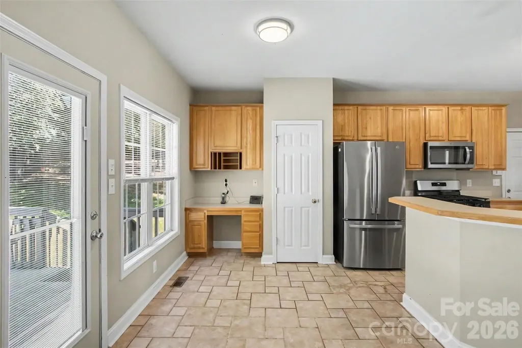 2762 Island Point Drive NW Concord NC 28027