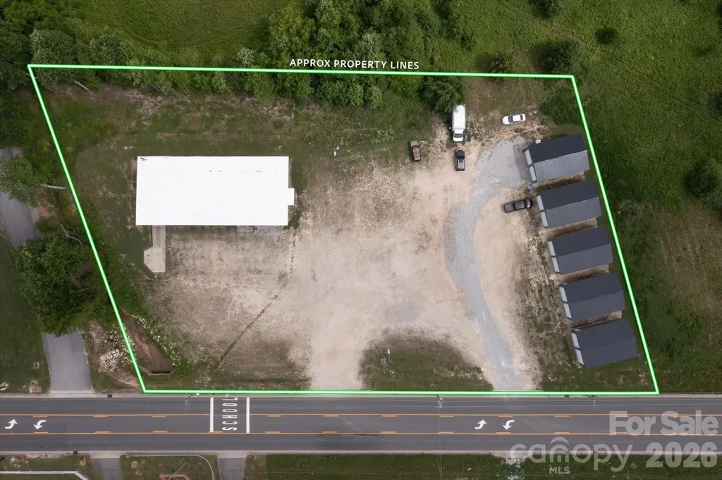 2324 Us 70 Highway Marion NC 28752