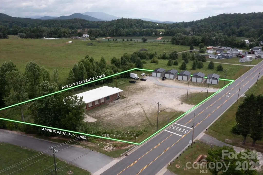 2324 Us 70 Highway Marion NC 28752