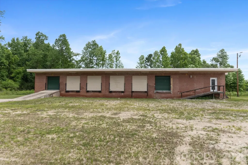 2324 Us 70 Highway Marion NC 28752