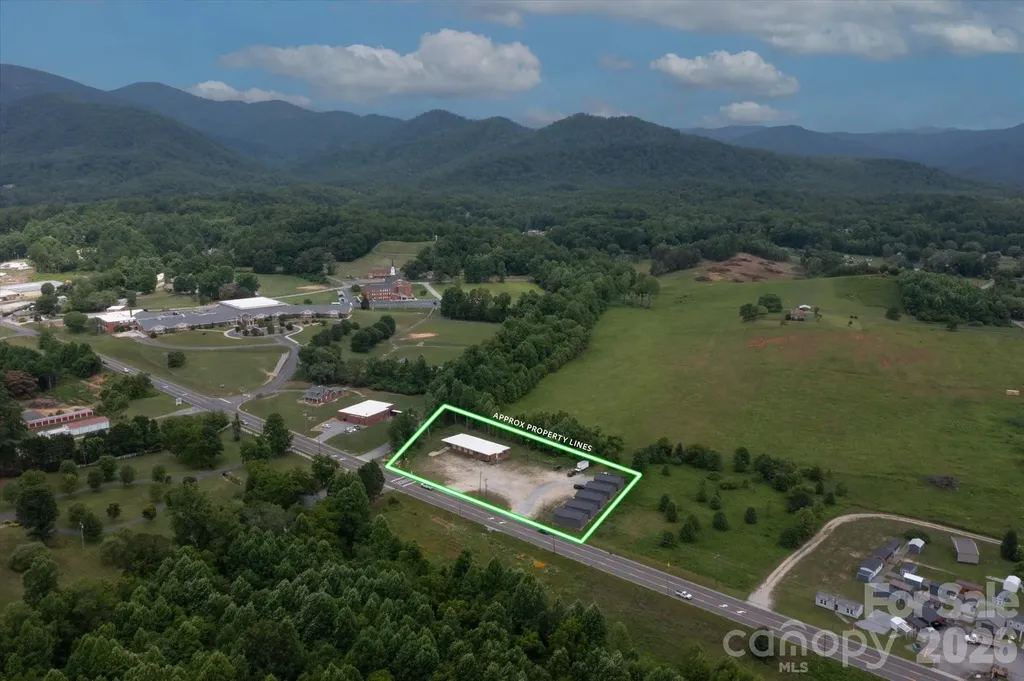 2324 Us 70 Highway Marion NC 28752