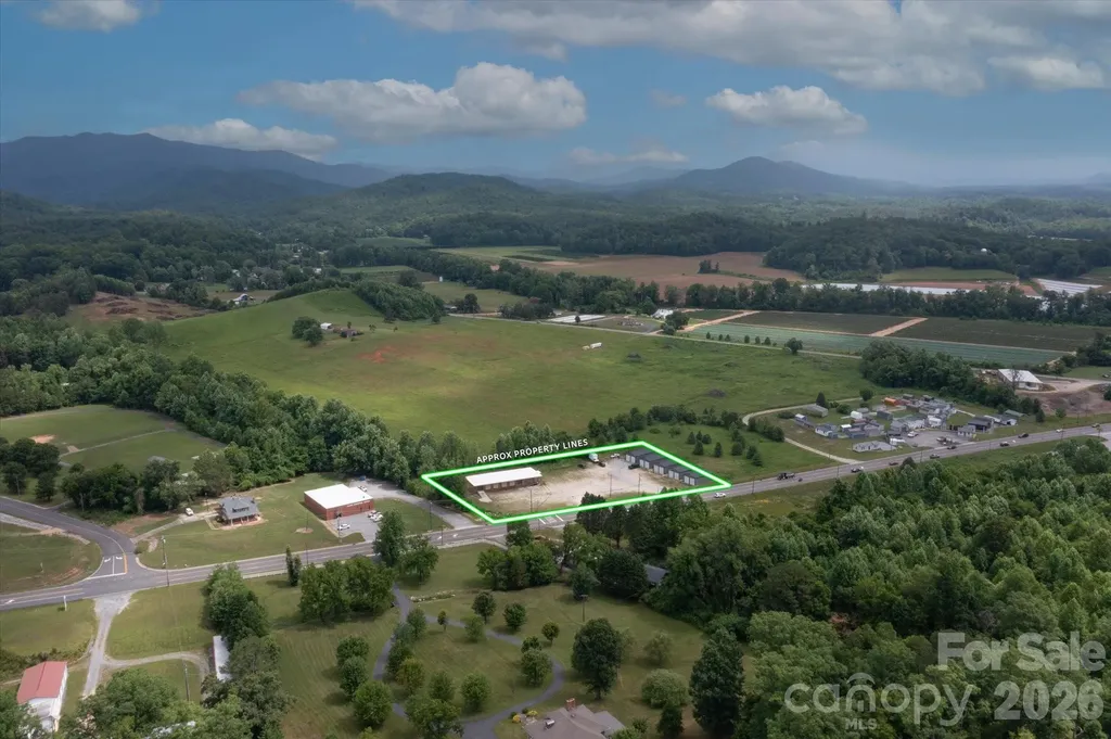 2324 Us 70 Highway Marion NC 28752