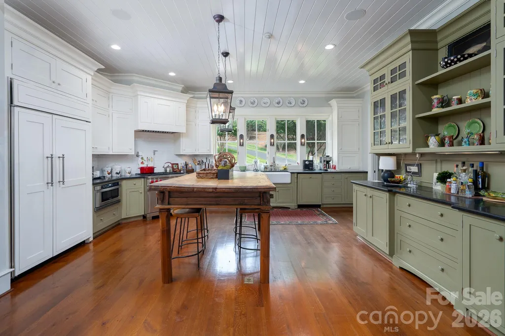 2375 Southpoint Lane New London NC 28127