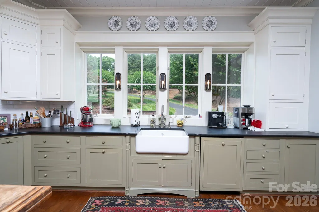 2375 Southpoint Lane New London NC 28127