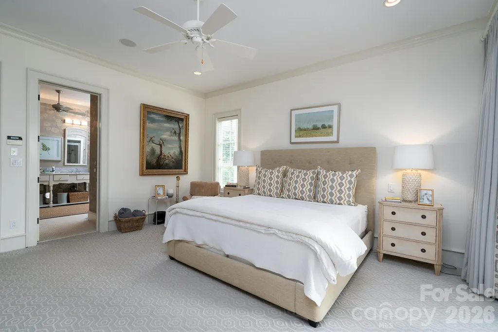 2375 Southpoint Lane New London NC 28127
