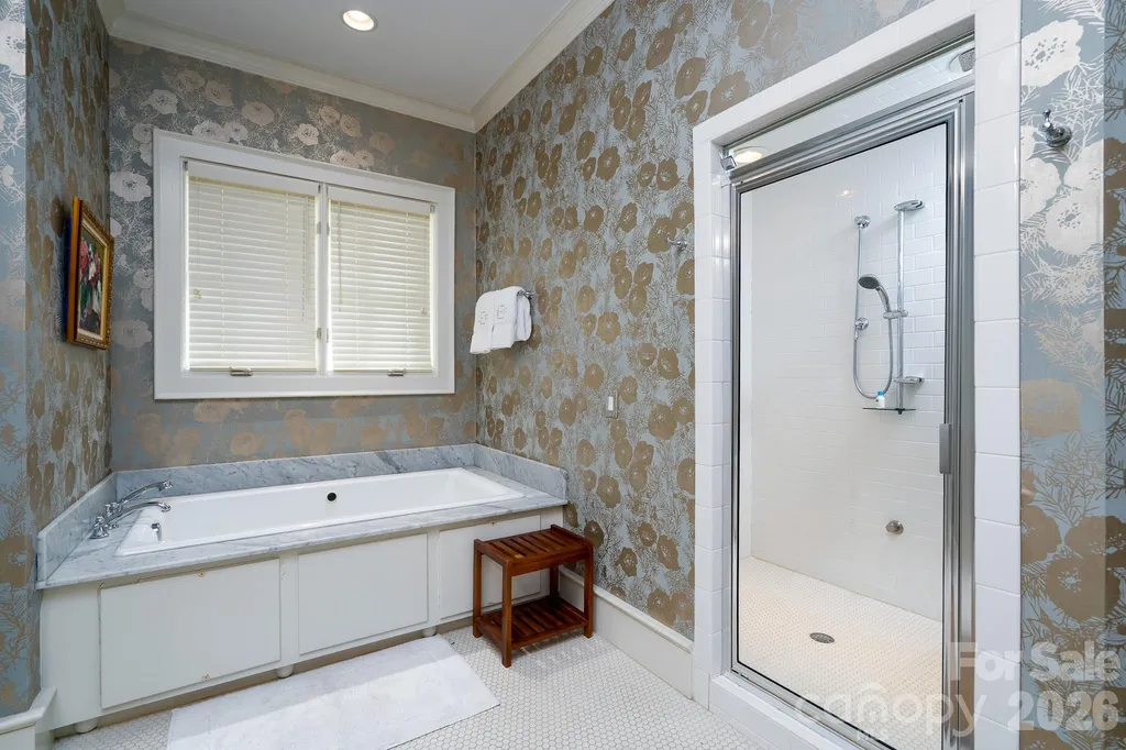 2375 Southpoint Lane New London NC 28127