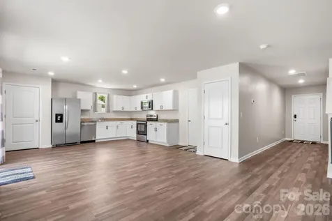 1262 Reid Court Lenoir NC 28645