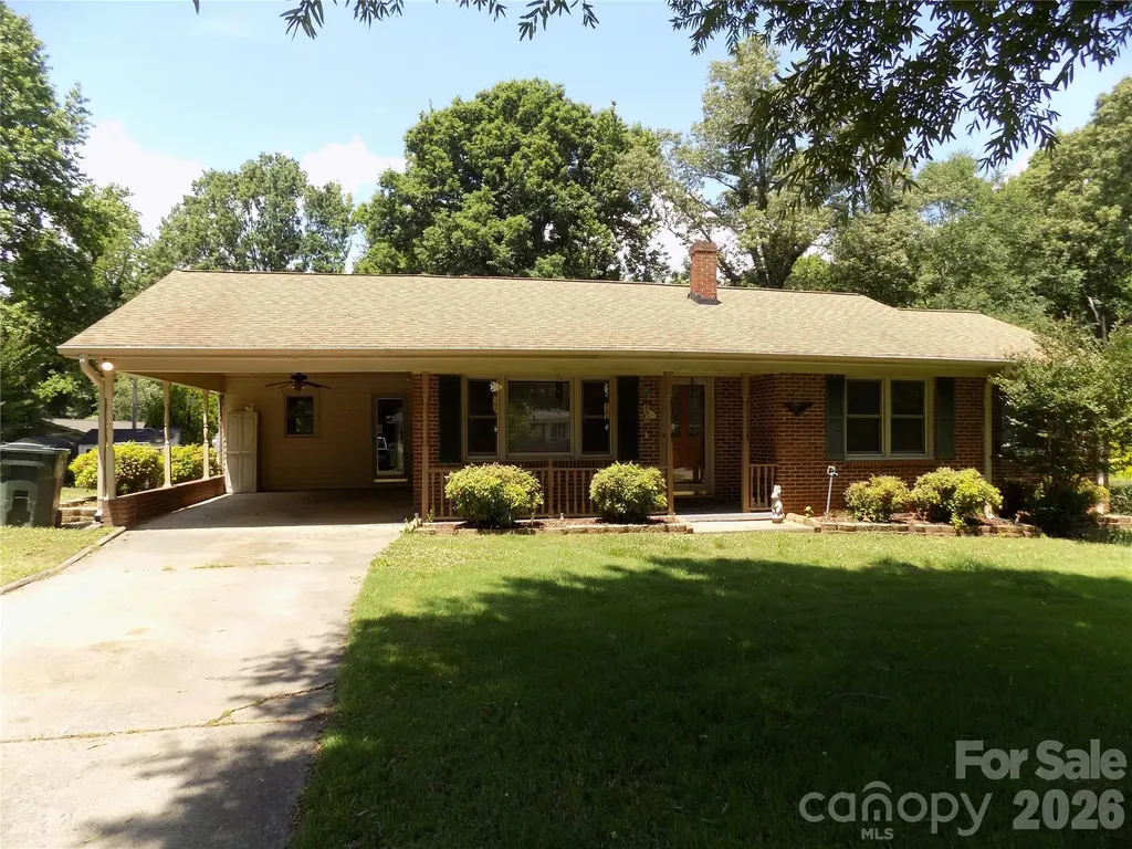 704 Craig Street Cherryville NC 28021