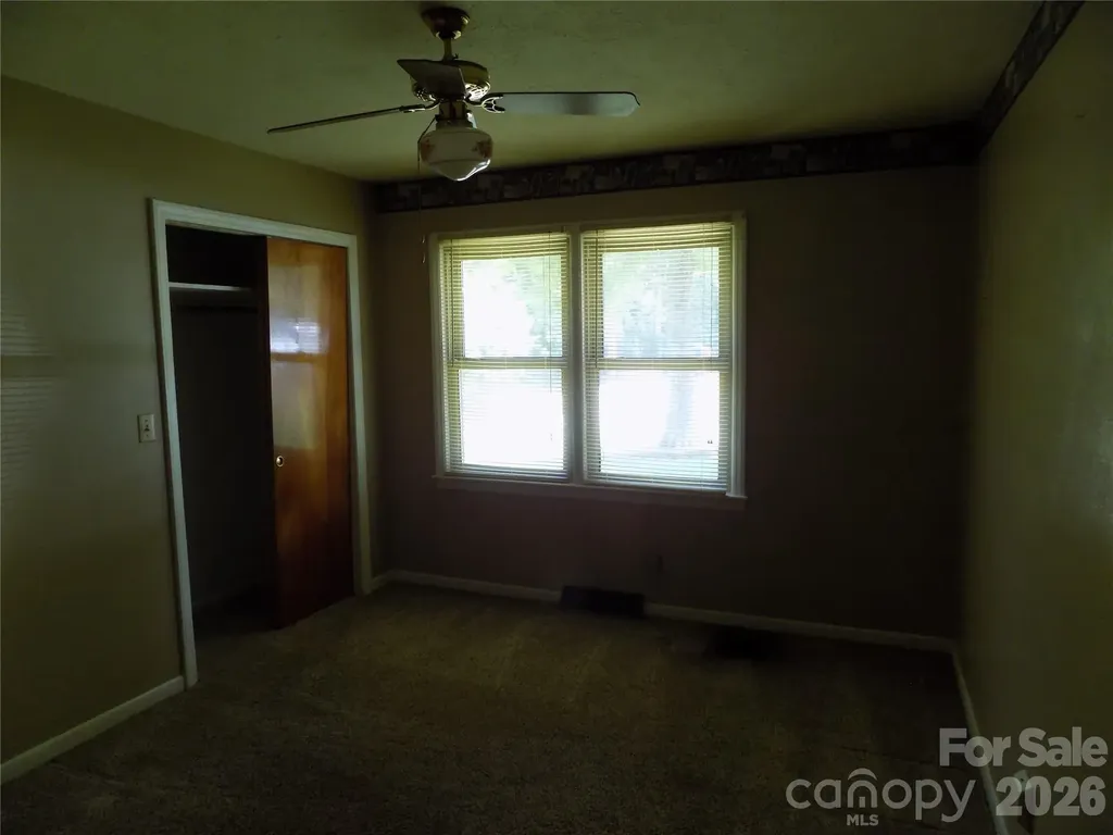 704 Craig Street Cherryville NC 28021