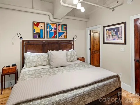 56 Patton Avenue Asheville NC 28801