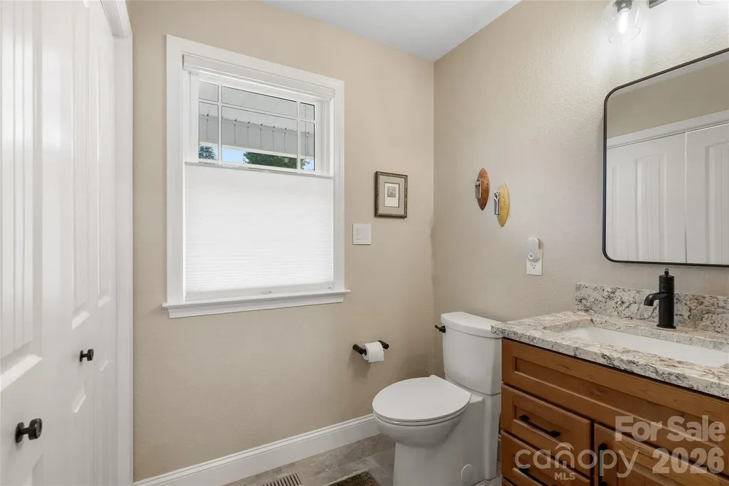 34 Justice Drive Leicester NC 28748