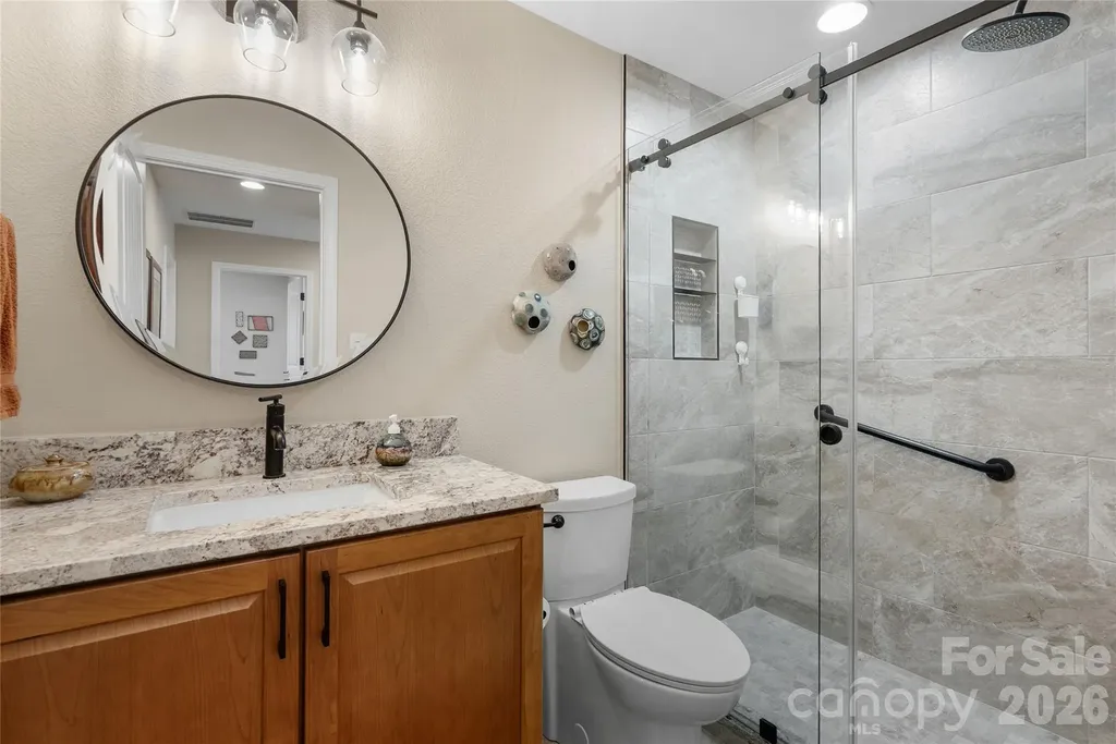 34 Justice Drive Leicester NC 28748