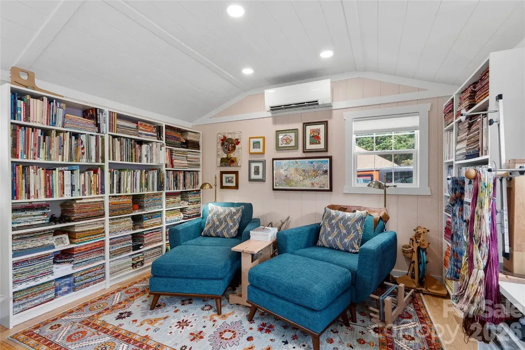 34 Justice Drive Leicester NC 28748