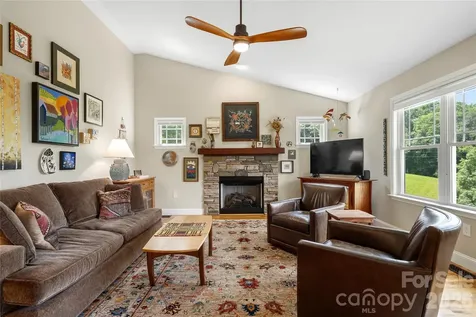 34 Justice Drive Leicester NC 28748