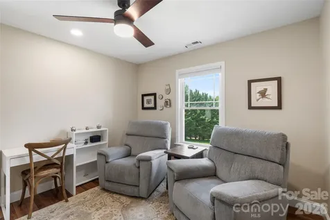 34 Justice Drive Leicester NC 28748