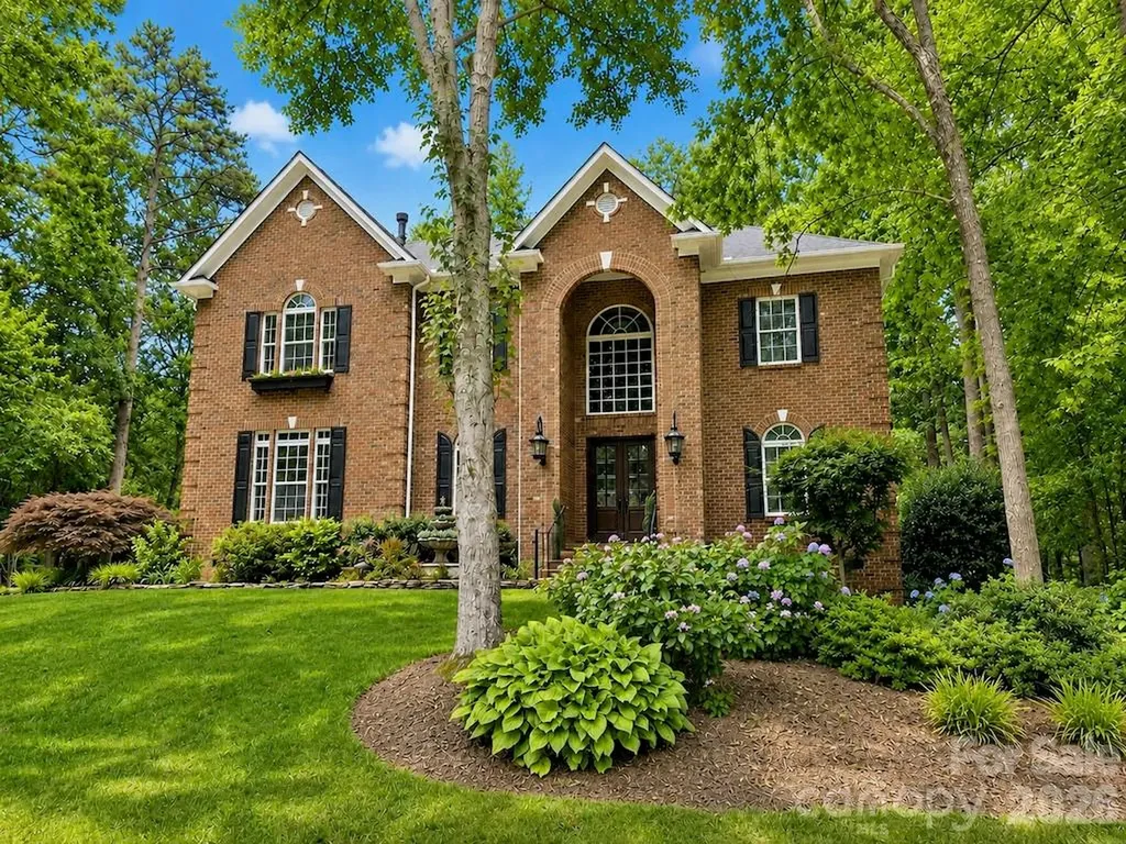 3529 Mountain Cove Drive Charlotte NC 28216
