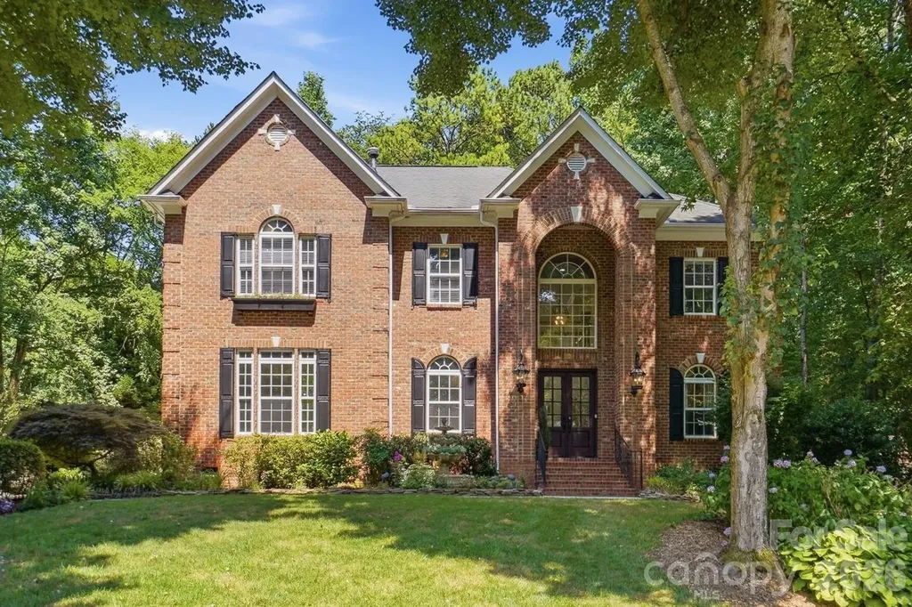 3529 Mountain Cove Drive Charlotte NC 28216