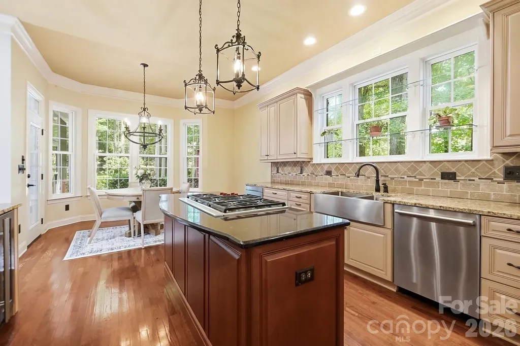 3529 Mountain Cove Drive Charlotte NC 28216
