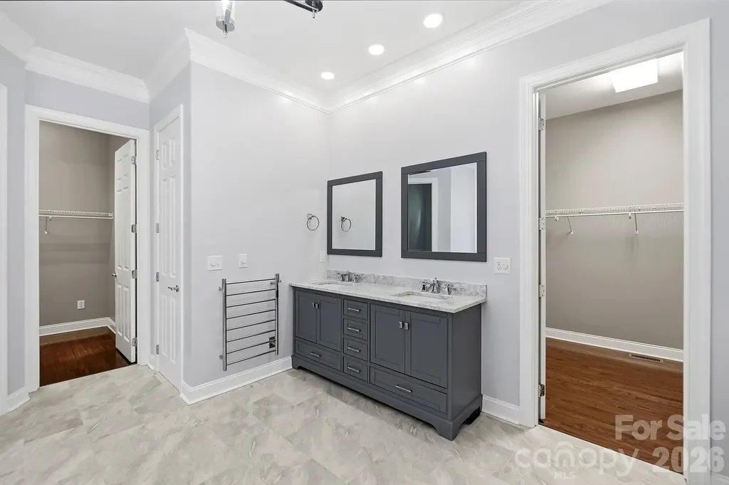 3529 Mountain Cove Drive Charlotte NC 28216