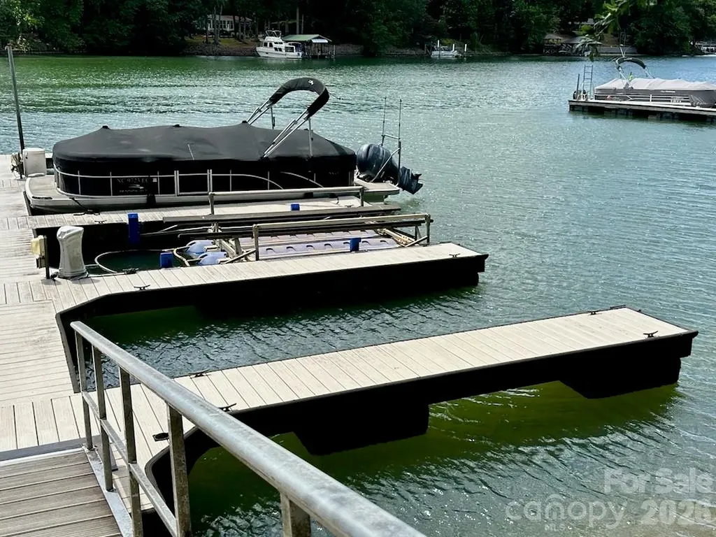 3529 Mountain Cove Drive Charlotte NC 28216