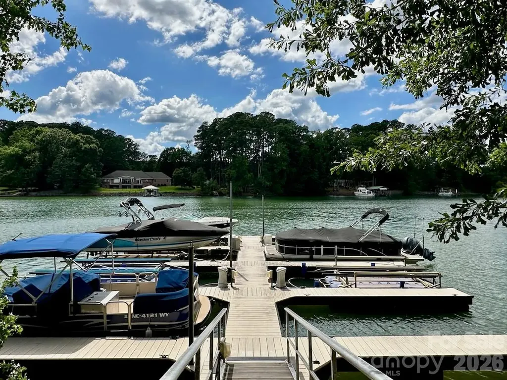 3529 Mountain Cove Drive Charlotte NC 28216