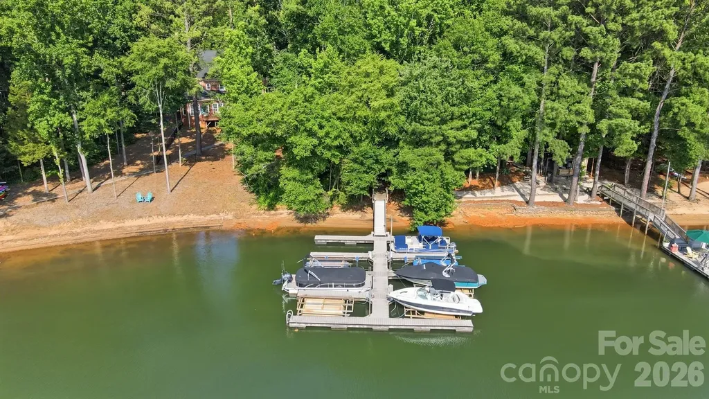 3529 Mountain Cove Drive Charlotte NC 28216
