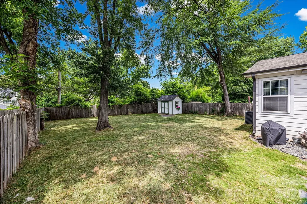 2448 Morton Street Charlotte NC 28208