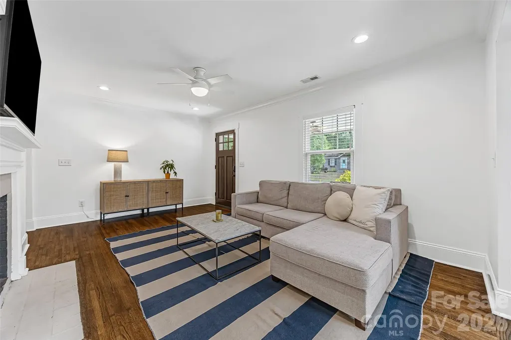 2448 Morton Street Charlotte NC 28208