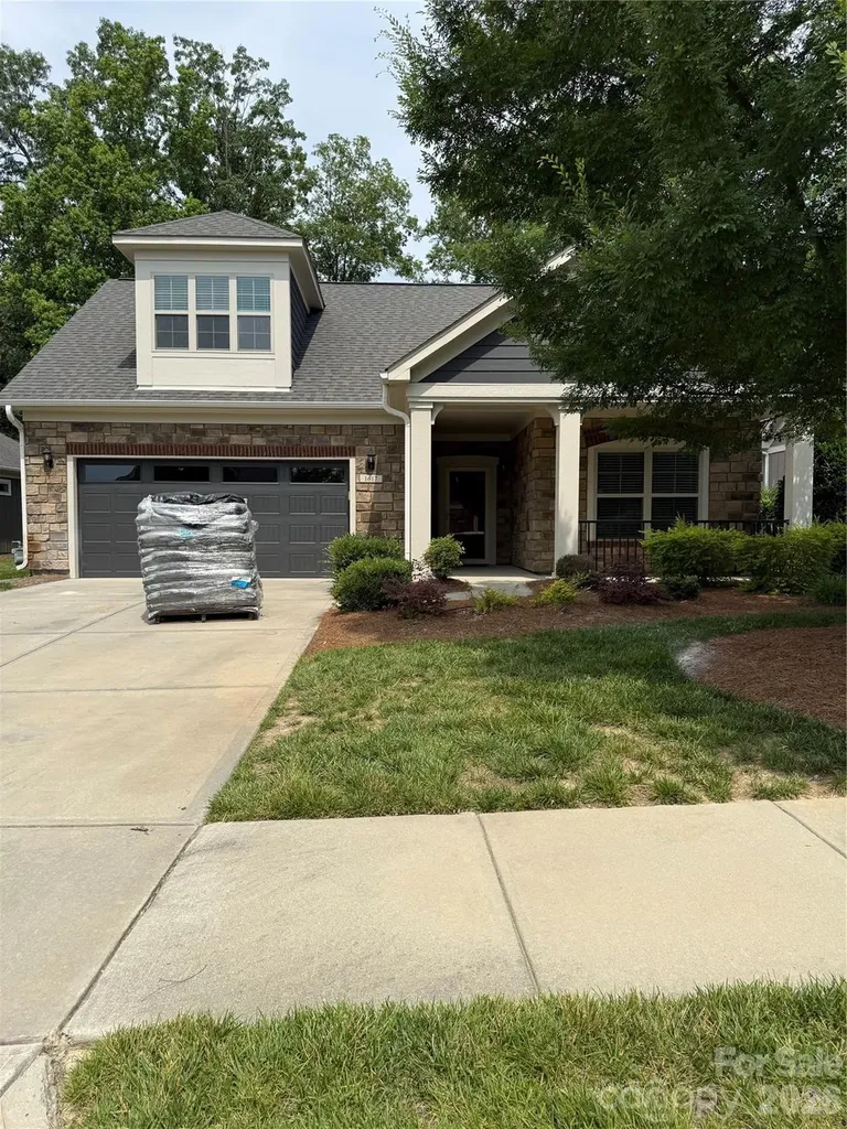 1617 Traditions Court Waxhaw NC 28173