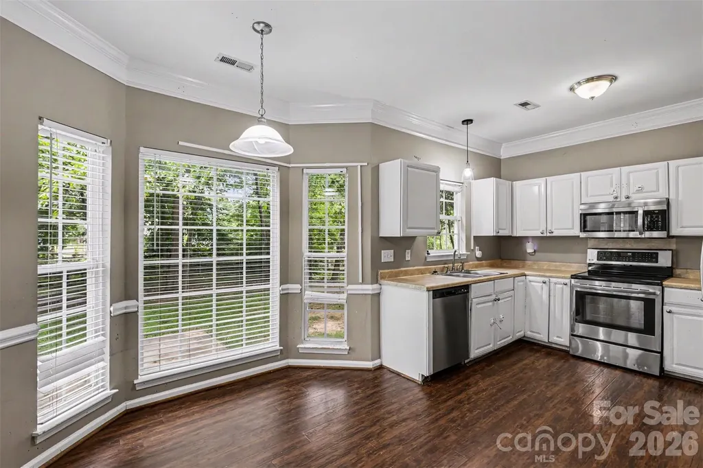11327 Ridge Oak Drive Charlotte NC 28273