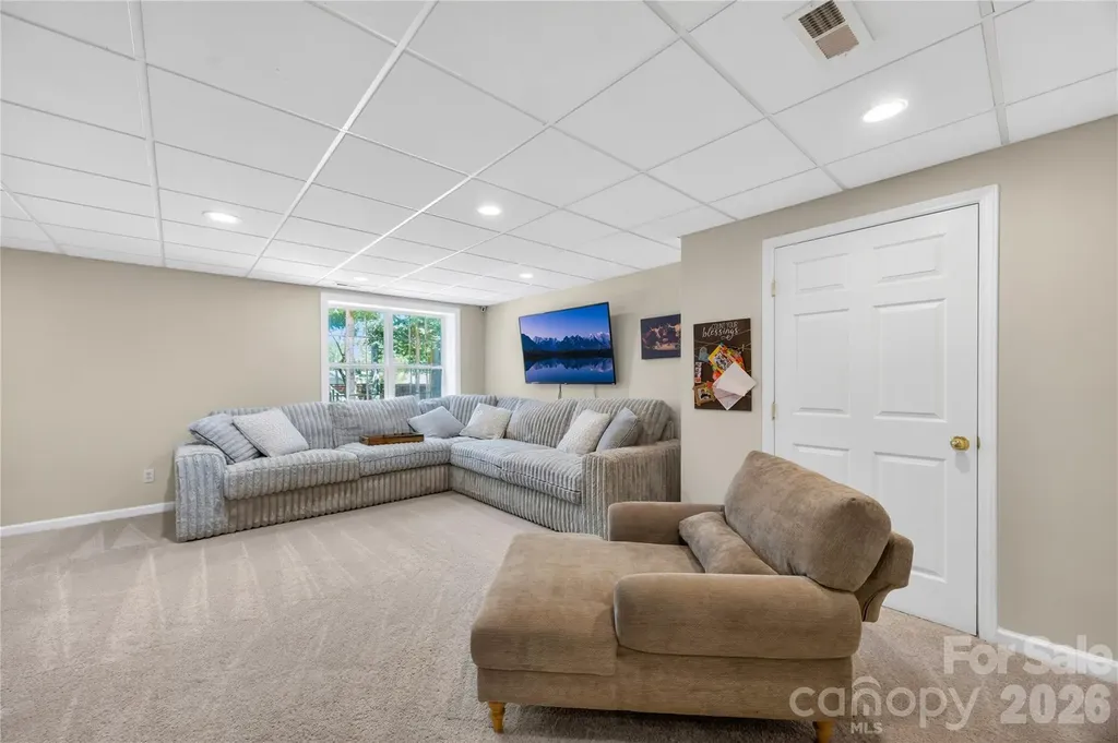 1314 Oak Leaf Lane Salisbury NC 28146