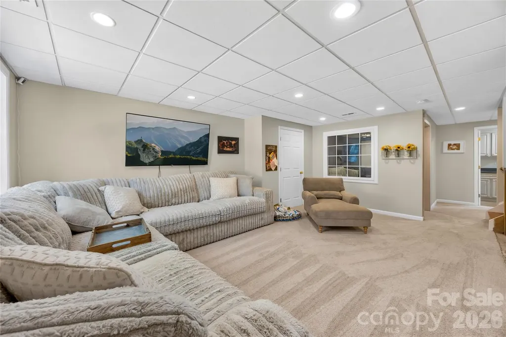 1314 Oak Leaf Lane Salisbury NC 28146