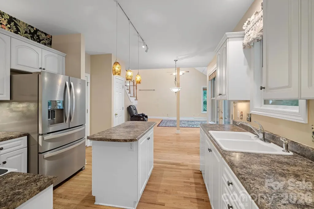 36 Poplar Creek Drive Asheville NC 28805