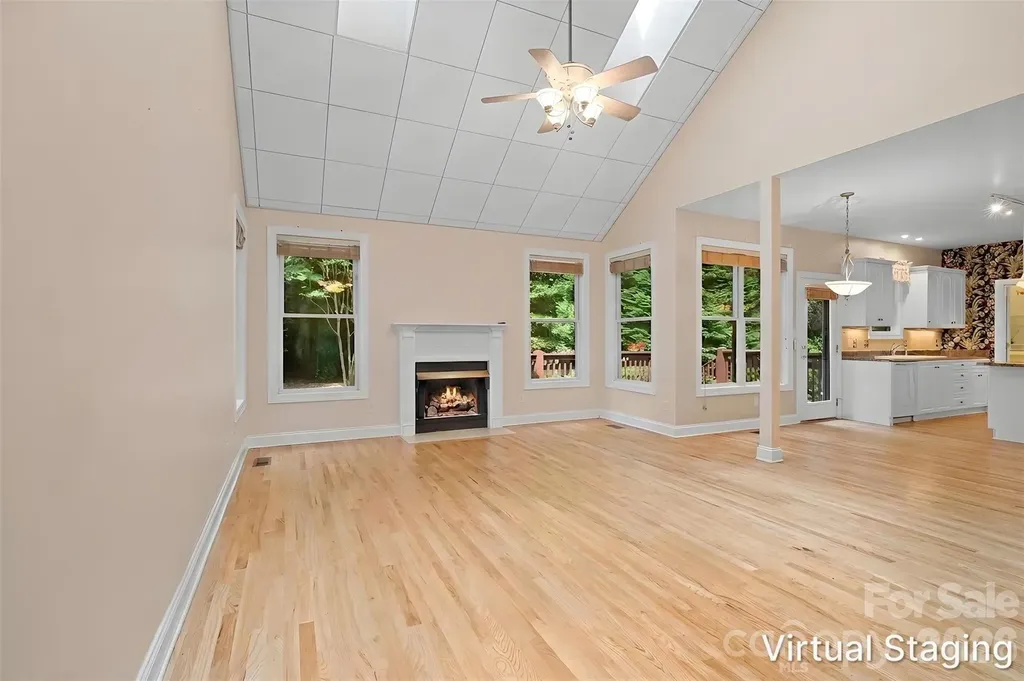 36 Poplar Creek Drive Asheville NC 28805