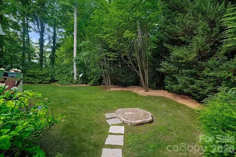 36 Poplar Creek Drive Asheville NC 28805