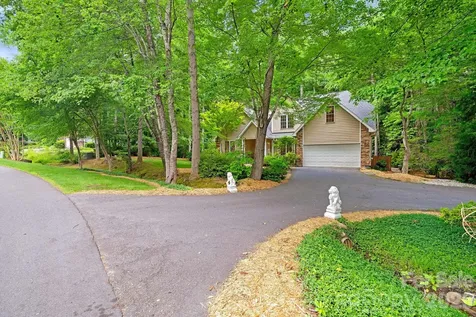 36 Poplar Creek Drive Asheville NC 28805