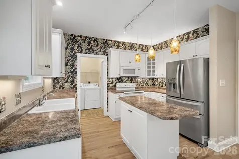 36 Poplar Creek Drive Asheville NC 28805