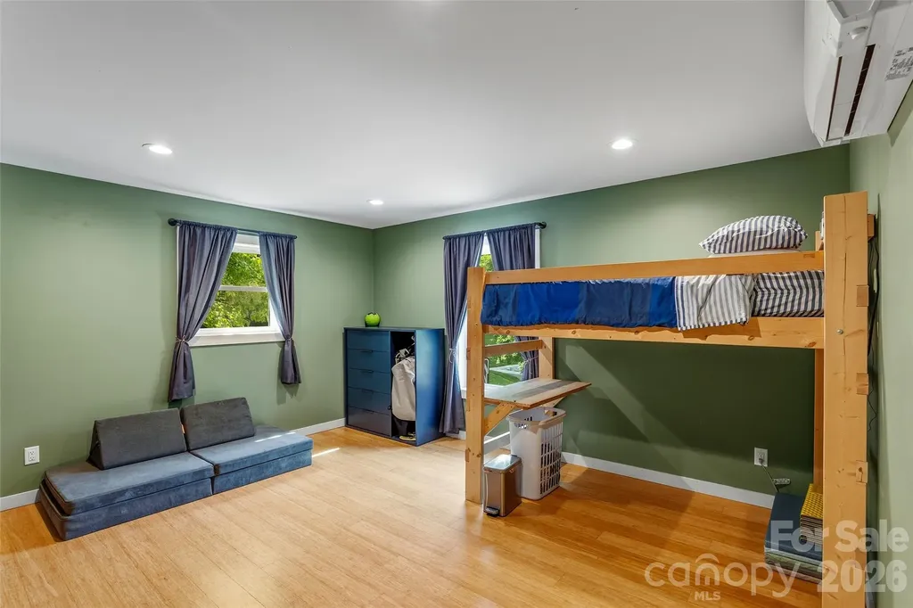 1574 Cashiers Valley Road Brevard NC 28712