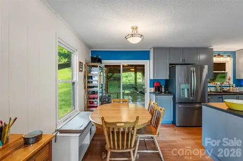 1574 Cashiers Valley Road Brevard NC 28712